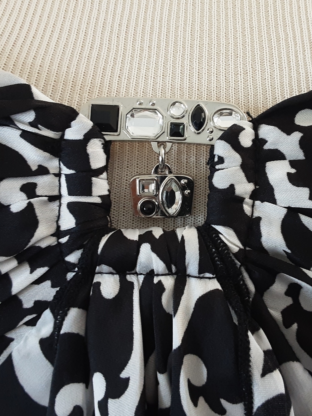 WHBM Black | White Abstract Print Sweetheart Bustier Spaghetti Strap Top Sz 10 - Picture 6 of 9